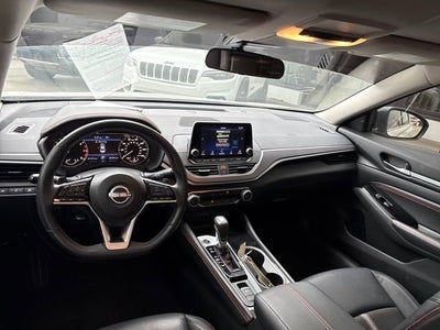 2023 Nissan Altima SR Intelligent AWD