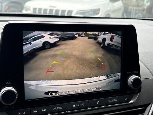 2023 Nissan Altima SR Intelligent AWD