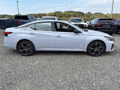 2024 Nissan Altima SR Intelligent AWD