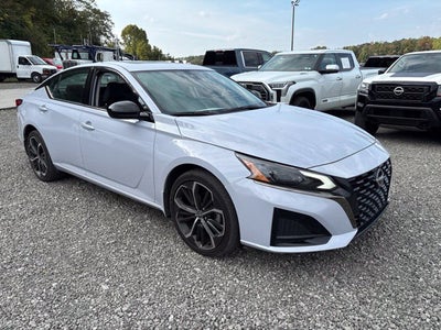 2024 Nissan Altima SR Intelligent AWD