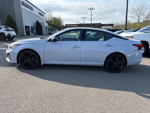 2023 Nissan Altima SR Intelligent AWD