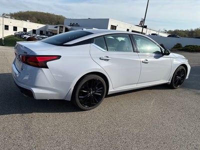 2023 Nissan Altima SR Intelligent AWD