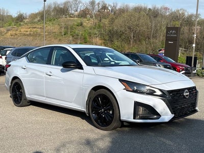 2023 Nissan Altima SR Intelligent AWD
