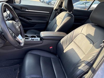 2023 Nissan Altima SR Intelligent AWD