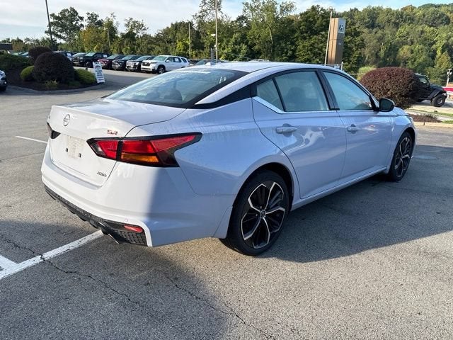 2025 Nissan Altima SR AWD
