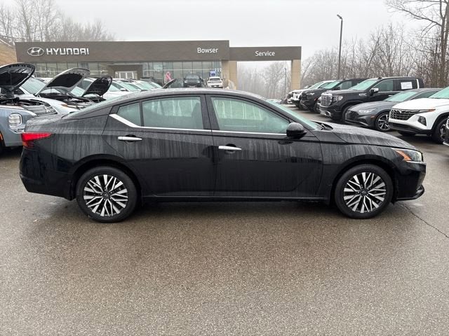 2023 Nissan Altima SV Intelligent AWD