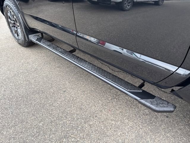 2020 Nissan TITAN Crew Cab PRO-4X 4x4