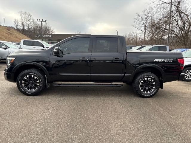 2020 Nissan TITAN Crew Cab PRO-4X 4x4