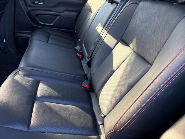 2024 Nissan TITAN Crew Cab PRO-4X 4x4