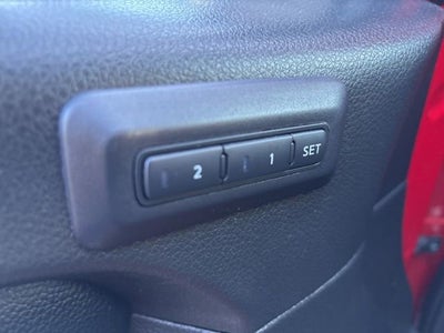 2024 Nissan TITAN Crew Cab PRO-4X 4x4