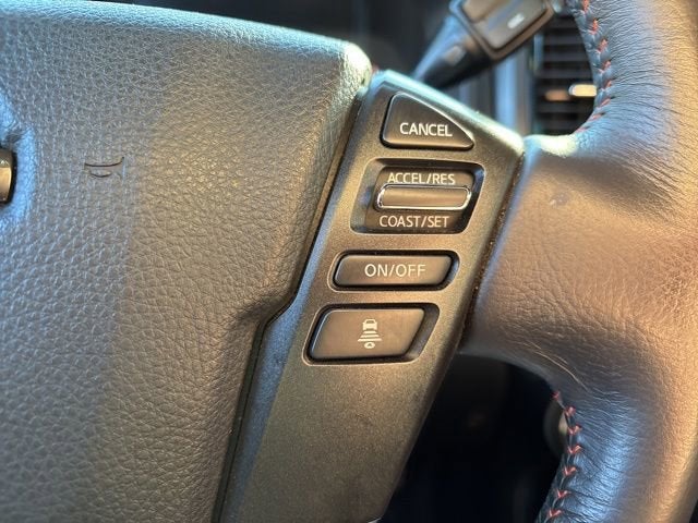 2024 Nissan TITAN Crew Cab PRO-4X 4x4