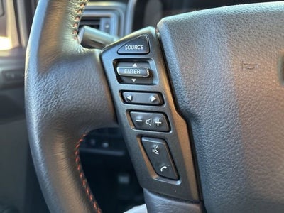 2024 Nissan TITAN Crew Cab PRO-4X 4x4
