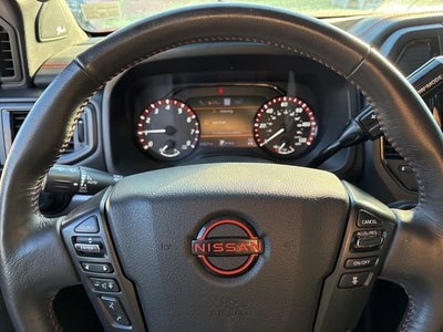 2024 Nissan TITAN Crew Cab PRO-4X 4x4