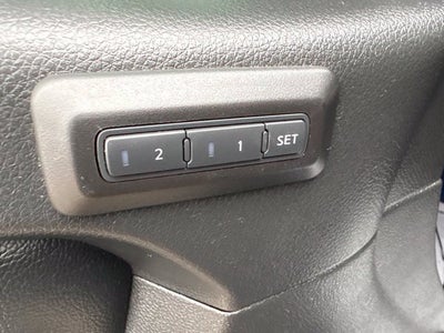 2024 Nissan TITAN Crew Cab PRO-4X 4x4