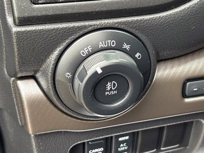 2024 Nissan TITAN Crew Cab PRO-4X 4x4