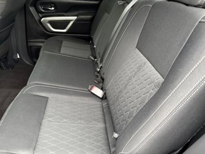 2019 Nissan TITAN SV