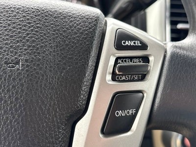 2019 Nissan TITAN SV