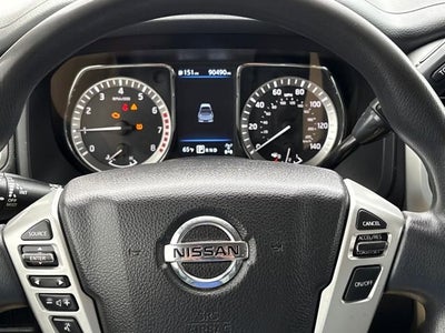 2019 Nissan TITAN SV