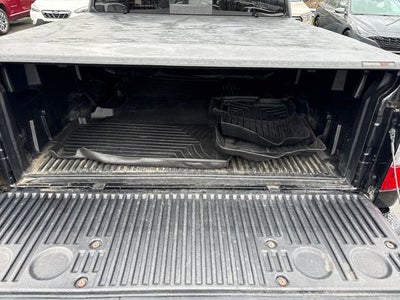 2019 Nissan TITAN SV