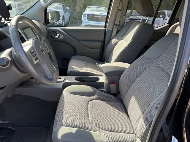 2021 Nissan Frontier Crew Cab SV 4x4