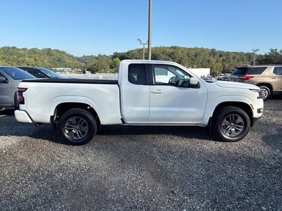 2025 Nissan Frontier King Cab SV 4x4