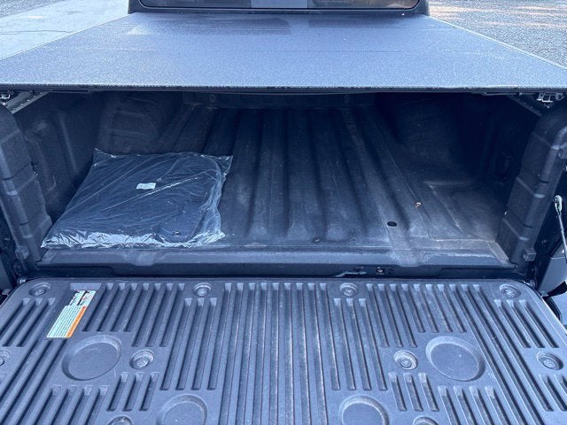 2023 Nissan Frontier Crew Cab PRO-4X 4x4