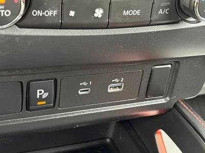 2024 Nissan Frontier Crew Cab PRO-4X 4x4