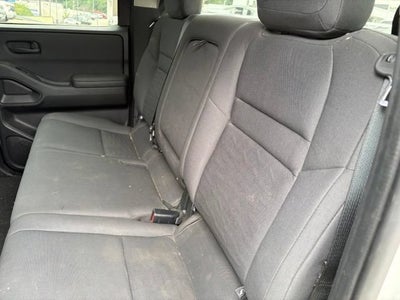 2022 Nissan Frontier Crew Cab S 4x4