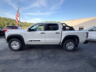 2024 Nissan Frontier Crew Cab SV 4x4