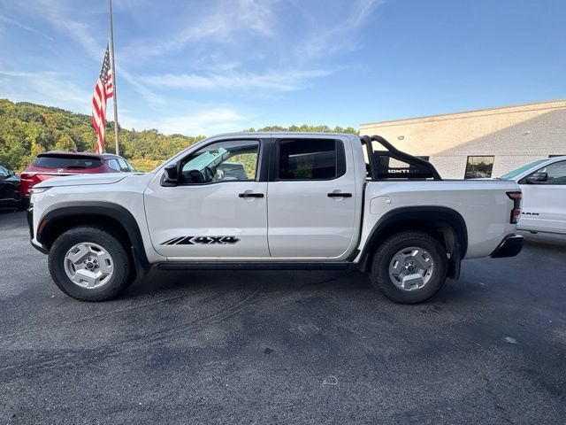 2024 Nissan Frontier Crew Cab SV 4x4