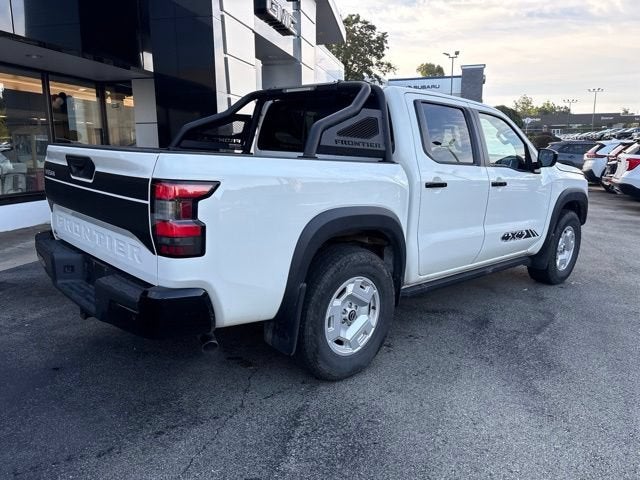 2024 Nissan Frontier Crew Cab SV 4x4