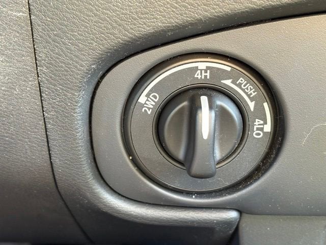 2023 Nissan Frontier Crew Cab PRO-4X 4x4