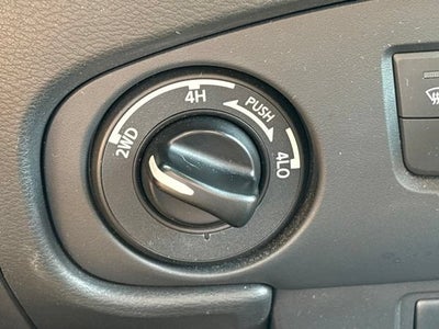 2023 Nissan Frontier Crew Cab PRO-4X 4x4