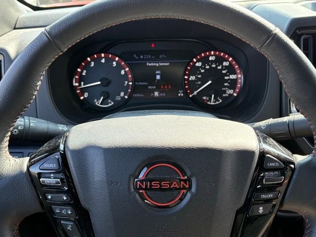 2025 Nissan Frontier Crew Cab Long Bed PRO-4X 4x4