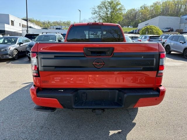 2025 Nissan Frontier Crew Cab Long Bed PRO-4X 4x4