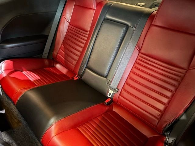 2014 Dodge Challenger Shaker Pkg