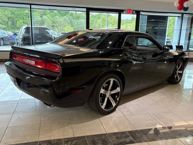 2014 Dodge Challenger Shaker Pkg