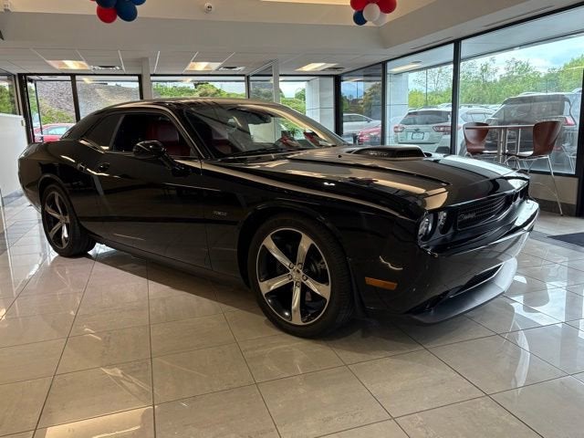 2014 Dodge Challenger Shaker Pkg