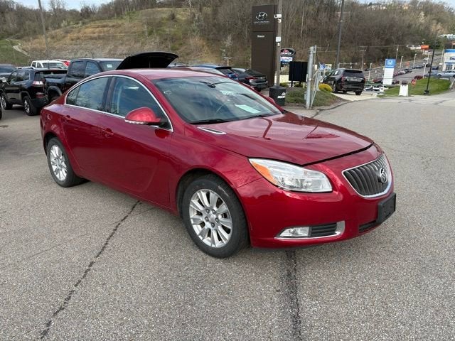 2013 Buick Regal Base