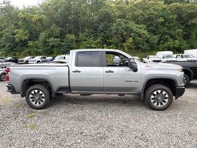 2024 Chevrolet Silverado 2500 HD Custom