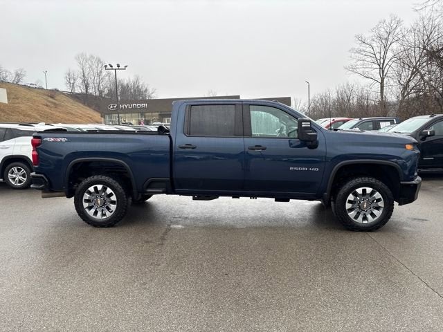2023 Chevrolet Silverado 2500 HD Custom