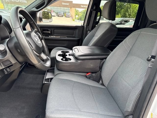 2022 RAM 2500 Tradesman Crew Cab 4x4 6'4" Box