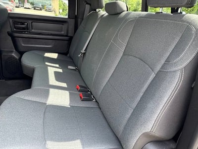 2022 RAM 2500 Tradesman Crew Cab 4x4 6'4" Box