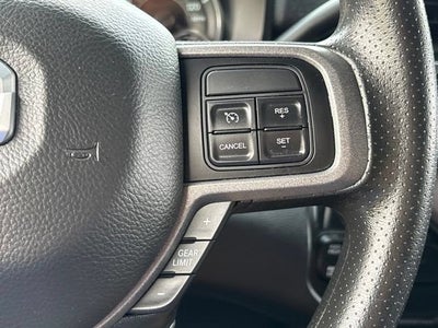 2022 RAM 2500 Tradesman Crew Cab 4x4 6'4" Box