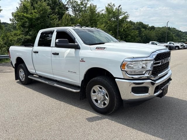 2022 RAM 2500 Tradesman Crew Cab 4x4 6'4" Box
