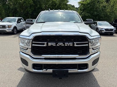 2022 RAM 2500 Tradesman Crew Cab 4x4 6'4" Box