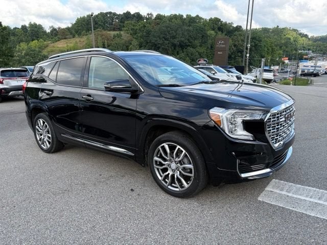 2023 GMC Terrain Denali
