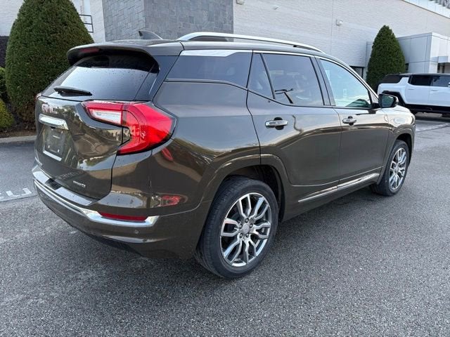 2023 GMC Terrain Denali