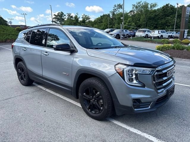 2023 GMC Terrain AT4