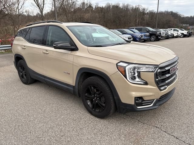 2023 GMC Terrain AT4